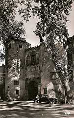66 Ceret Les Deux Tours